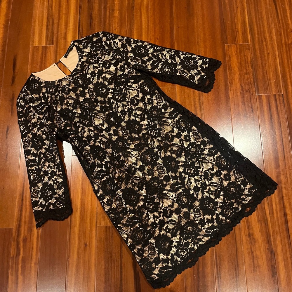 Cynthia Steffe Lace Dress Black Floral Shift Dress Nude Lining 3/4 Sleeve Size 2